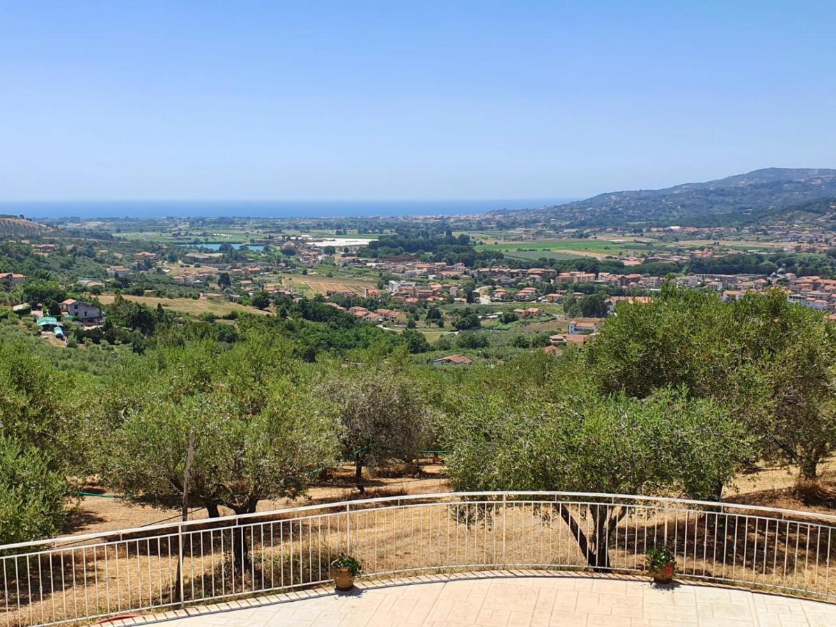 Colle Del Mirto Villa Castelnuovo Cilento Exteriör bild